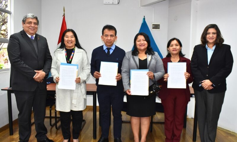 Innovación educativa - prisma FONDEP