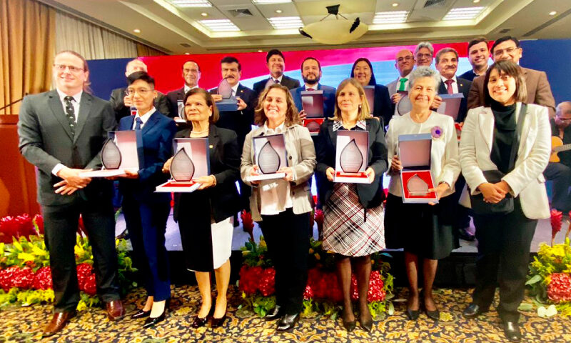 PREMIO A LA INVESTIGACIÓN CIENTÍFICA SCOPUS - CONCYTEC