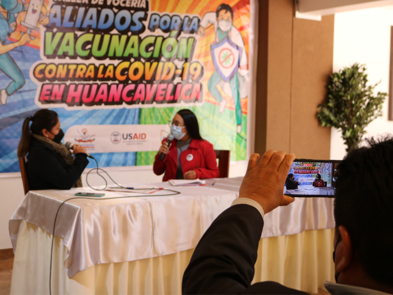 Voceros vacunas COVID-!)